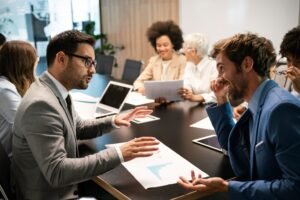 Read more about the article What Is a 4-Way Pallet? The Versatile Choice for Modern Warehousing